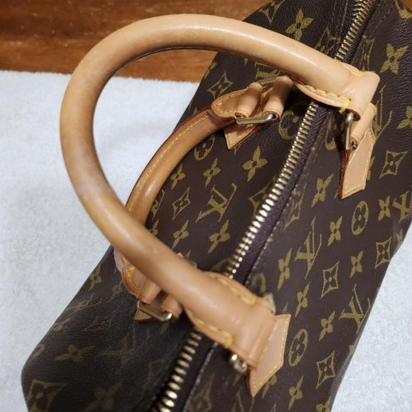 Authentic Louis Vuitton Speedy 25 - Picture 2 of 8